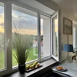 Little London Two New Boutique Netflix Tv Old Town Apartment Narva