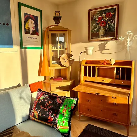 Apartment Little London Two New Boutique Netflix Tv Old Town Narva