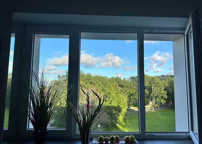 Little London Two New Boutique Netflix Tv Old Town