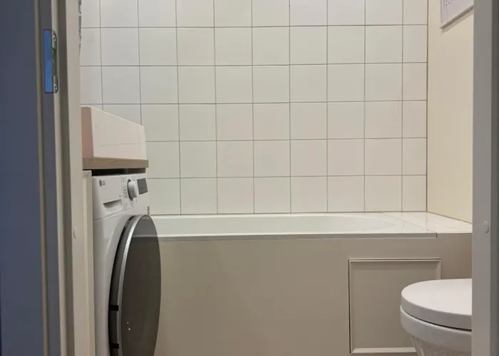 Little London Two New Boutique Netflix Tv Old Town Apartmán