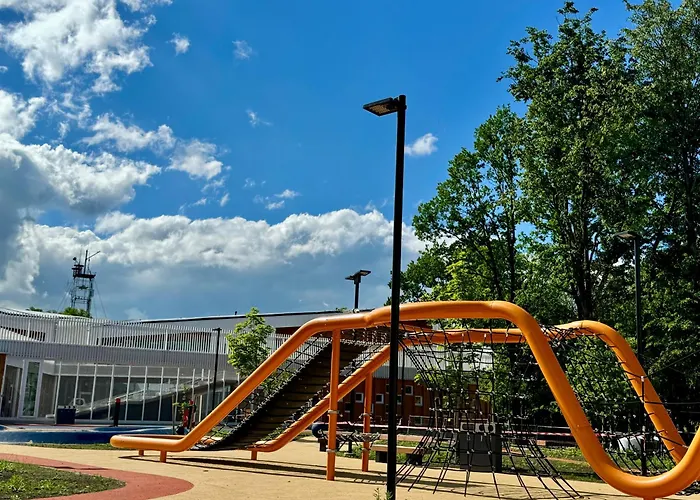 Little London Two New Boutique Netflix Tv Old Town