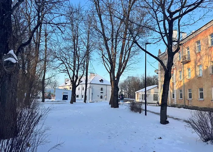 Little London Two New Boutique Netflix Tv Old Town Apartmán