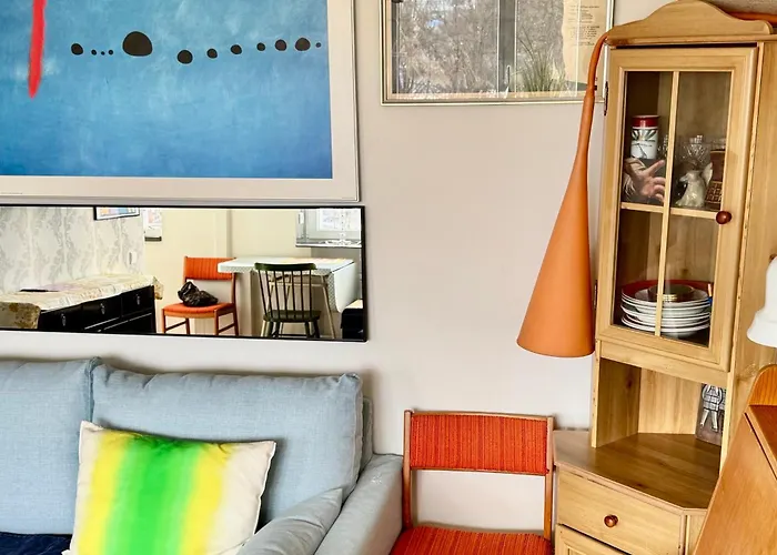 Little London Two New Boutique Netflix Tv Old Town Apartmán