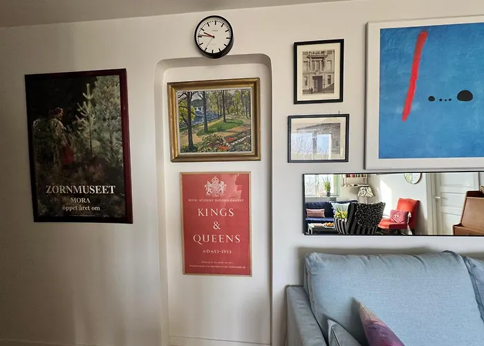 Little London Two New Boutique Netflix Tv Old Town Narva